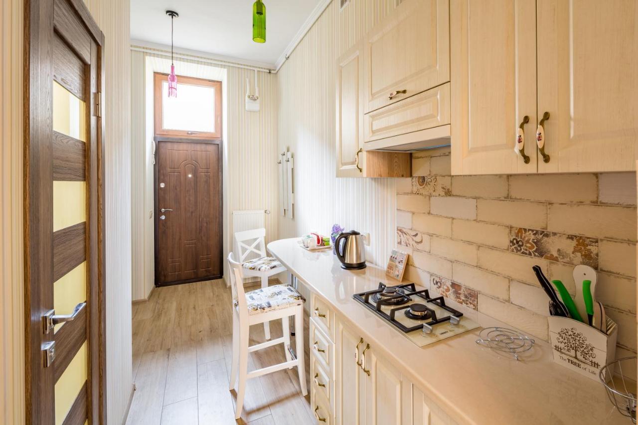 Medova Apartment ลวีฟ ภายนอก รูปภาพ